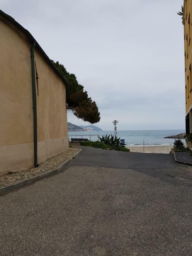 San Lorenzo Grande San Lorenzo al Mare Bagian luar foto